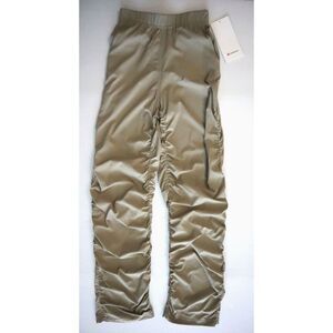 Lululemon W5GUVS Women's Sz 2XS Beige Dance Studio Slim-Fit HR Flared Pants